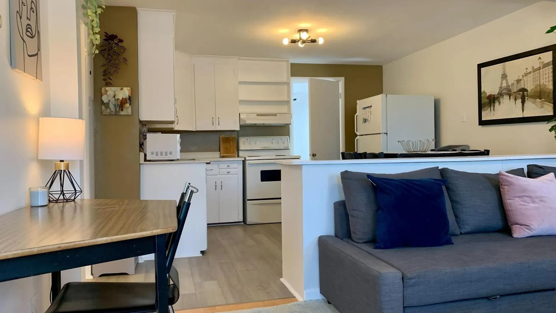 Central Location Cozy And Well-Equipped, Unit #3 هاليفاكس